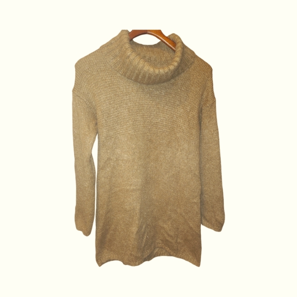Beautiful Sweater Gold sparkles and mohair Large